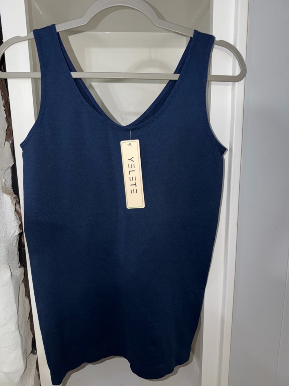 YELETE navy NWT reversible Tank plus size
